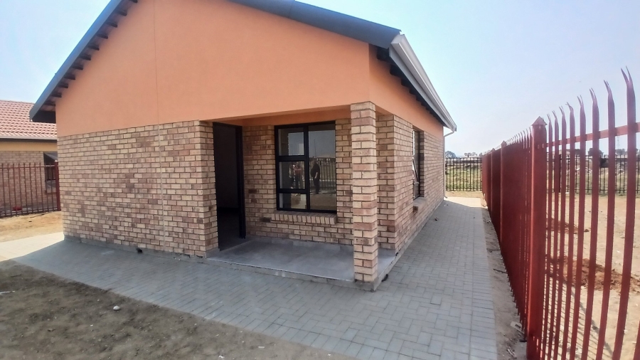 2 Bedroom Property for Sale in Heidedal Free State